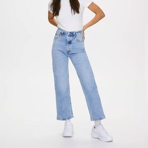 Levi’s ribcage ankle straight tango light